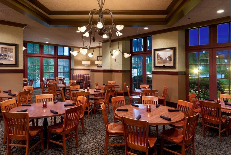 Park Place Hotel and Conference Center — photo 10 of 56